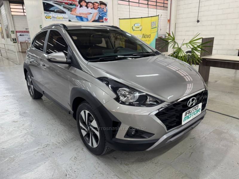 HYUNDAI - HB20X - 2021/2021 - Cinza - R$ 79.900,00