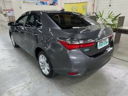 TOYOTA - COROLLA - 2018/2018 - Cinza - R$ 106.900,00