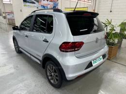 VOLKSWAGEN - FOX - 2017/2017 - Prata - R$ 56.900,00