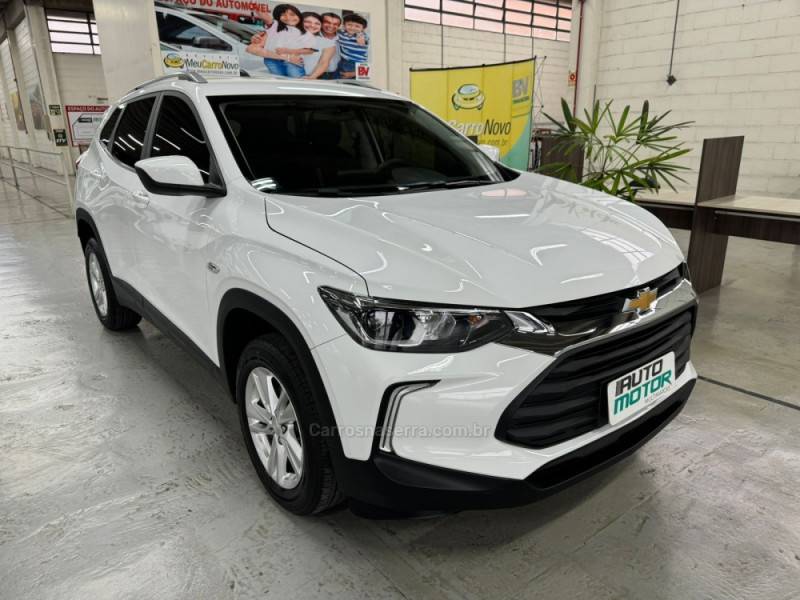 CHEVROLET - TRACKER - 2021/2021 - Branca - R$ 99.900,00