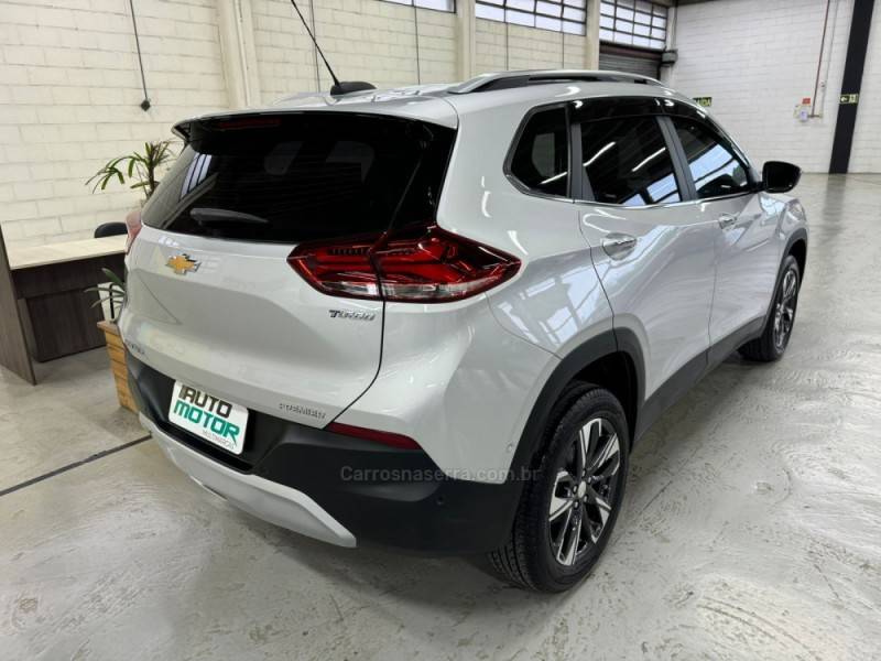 CHEVROLET - TRACKER - 2022/2022 - Prata - R$ 126.900,00