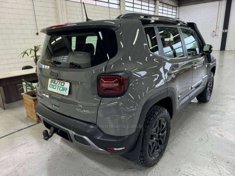 JEEP - RENEGADE - 2022/2022 - Cinza - R$ 131.900,00